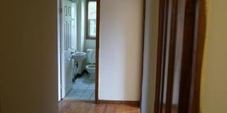 4 bedroom 1 1/2 bath single family house with yard. Gallery 16