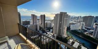 411 Hobron Lane #3704 – High-Floor Waikiki Rental 411 Hobron Lane #3704 – High-Floor Waikiki Rental Gallery 1