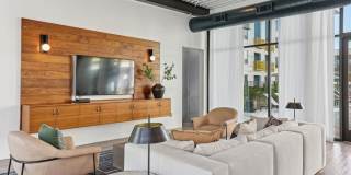 The Skylark Gallery 12