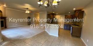 3 Bed | 2 Bath | Jenks Gallery 4