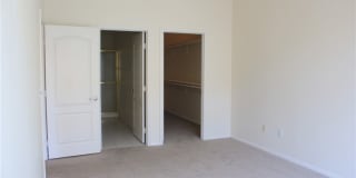 700 Carnegie Street Gallery 34