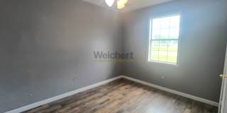 3bed/2bath house with fenced backyard Gallery 8
