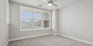 915 Glenwood Apartments at Grant Park Gallery 40