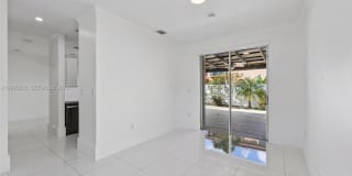 2302 NW 161st Ter Gallery 8