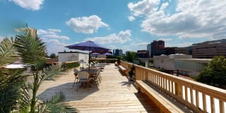 The View at Old City Gallery 34