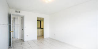 7150 Indian Creek Dr Gallery 6