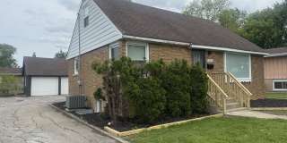 16439 Cottage Grove Avenue 16439 Cottage Grove Avenue Gallery 3