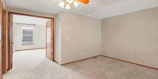 Beautiful Littleton Townhome | 2 Bed + 3 Bath | Nearly 2,000 Sq Ft | Prime Location Gallery 11