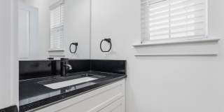 10928 Norwich Avenue Gallery 13