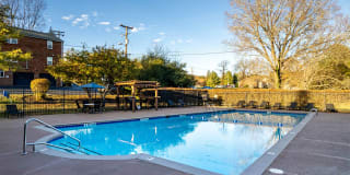 Windsor Court Gallery 2