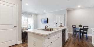 Liberty Club Gallery 19