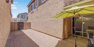 1944 N 77TH Glen Gallery 32