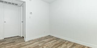 Rise Skyview Gallery 78