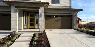 One Lake Townhouse Gallery 1