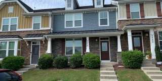 2504 Historic Circle Gallery 1