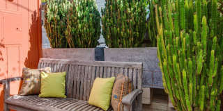 927 1/2 Victoria Ave Gallery 26