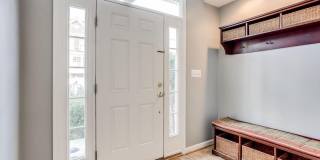 25242 DUNVEGAN Square Gallery 4