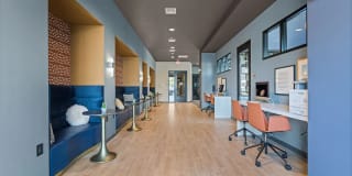 Student Housing - Yugo Urbana Illinois Gallery 11