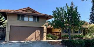 Spacious house with hardwood, handicap ramps, pet friendly, large garden with fruit trees Spacious house with hardwood, handicap ramps, pet friendly, large garden with fruit trees Gallery 1