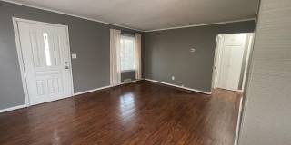 Charming 2 BEDROOM IN FERNDALE Gallery 11