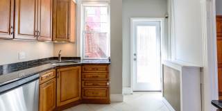 Classic 3 Bedroom Rowhome in Columbia Heights Gallery 22
