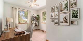 896 Saint Clair Street Gallery 17