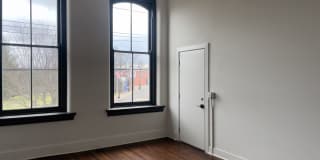 Historic Modern Apartment Historic Modern Apartment Gallery 6