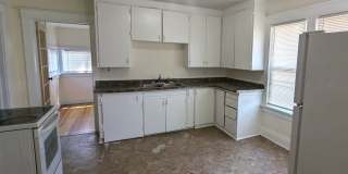 1784 Hoyt, 3 bedroom with garage, basement and fenced in yard Gallery 6