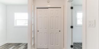 124 E Castlebriar Drive Gallery 17