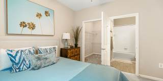 Oaks at Normandy Apartments Gallery 7