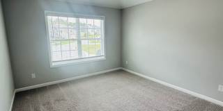 Spacious Family Home in Kathleen Gallery 22