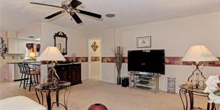 910 CAPLES STREET Gallery 8