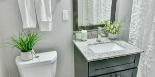 Verona at District Gallery 30