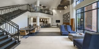 Gateway Chastain Gallery 42