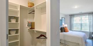 Woodmont Townsquare Gallery 14