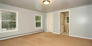 44 Chamberlain Avenue 2nd Floor Gallery 10