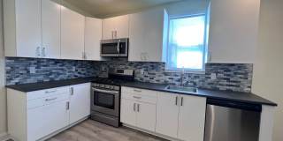 Updated 3BR 1.5 Bath House plus off street parking spot Updated 3BR 1.5 Bath House plus off street parking spot Gallery 10