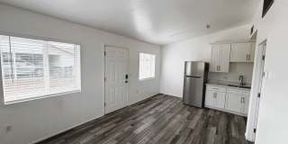 1 month Free rent! Downtown Chandler 1 bed 1 bath! Gallery 6
