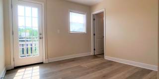 Large House with A/C, deck, updated kitchen, laundry, pet friendly September 1st Gallery 7