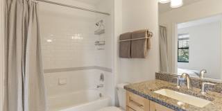 1630 R Street Apartments Gallery 24