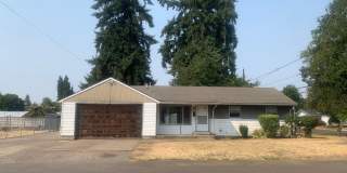 $2,350 - Corner Lot 3-Bedrooms, 2-Baths Home, Ready For Lease! Gallery 1