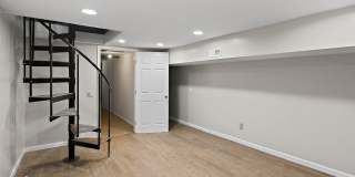 3924 REISTERSTOWN Road Gallery 13