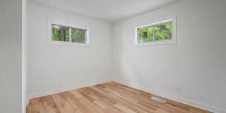 Modern Charm in Desirable East Ridge Neighborhood Modern Charm in Desirable East Ridge Neighborhood Gallery 14