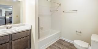 Mill Run Apartments Gallery 23