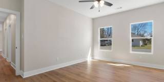 921 Banner Street Gallery 8