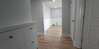 2517 Chestnut Street Gallery 12