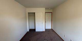 4 Bed 2 Bath Home in Waterbury Meadows Gallery 16