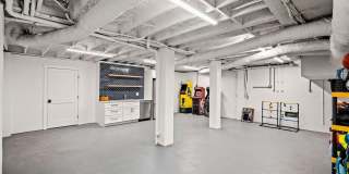 4 Duck Lane Gallery 16