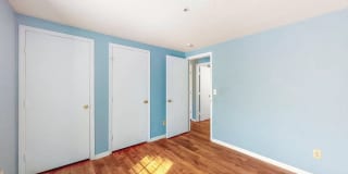 Room in 3 Bedroom Home at Arlyn Cir Gallery 5