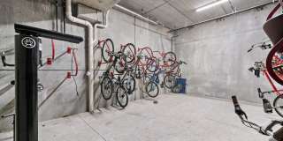 The Maxwell Downtown Des Moines Gallery 153